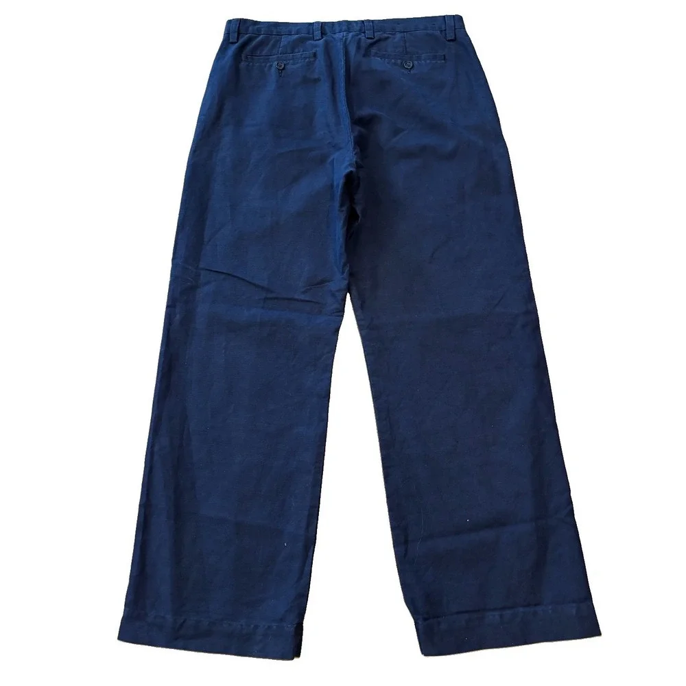 Banana Republic classic styling